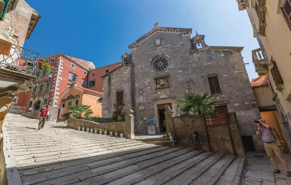Vila Kristina Villa Nedescina Luaran gambar