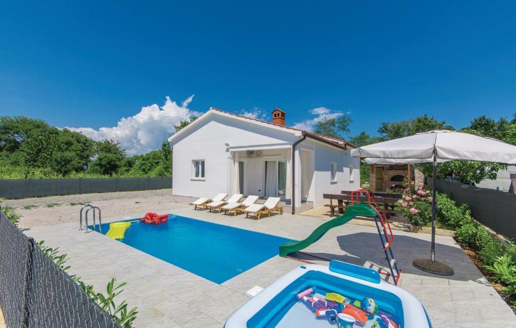 Vila Kristina Villa Nedescina Luaran gambar