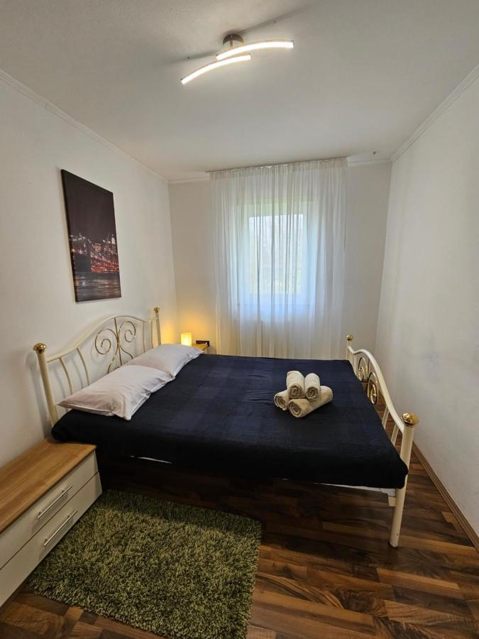 Vila Kristina Villa Nedescina Luaran gambar